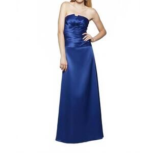 NEW MILANO FORMALS women's timeless grace gown in royal blue